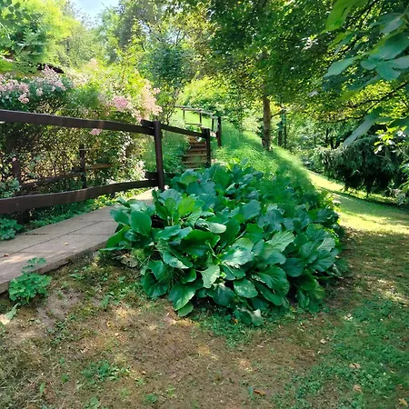 Amabel Immersa In Un Parco Naturale Tra Lecco E Bed & Breakfast